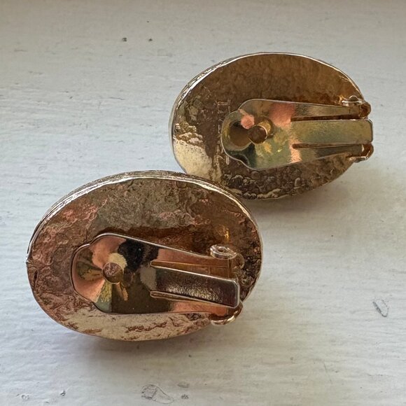 White Acrylic Clip-On Earrings by Zentall - Picture 3 of 7